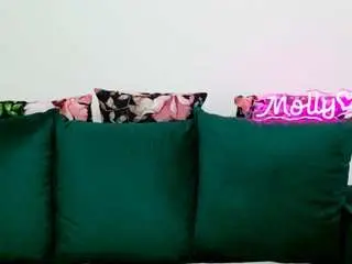 Mollymosley  live sex cam