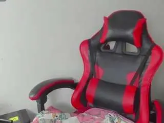 Peach-hot  live sex cam