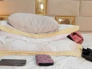 Angelinesttone  live sex cam