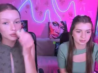 Bloom-night  live sex cam
