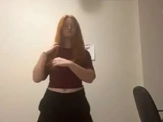 Gwenheart  live sex cam