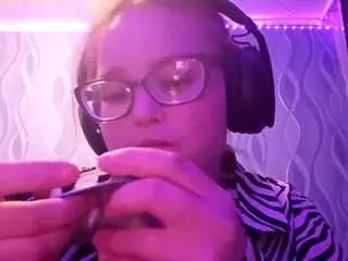 Jacquiesours  live sex cam