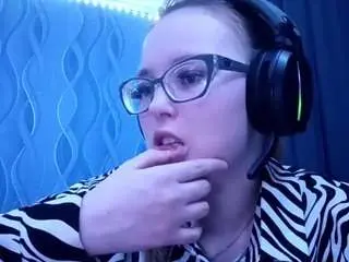 Jacquiesours  live sex cam