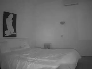 Voyeurcam-julmodels-reallife-2  live sex cam