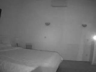 Voyeurcam-julmodels-reallife-2  live sex cam