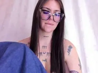 Daniellawild  live sex cam