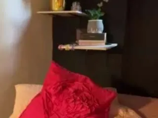 Macarenna1  live sex cam