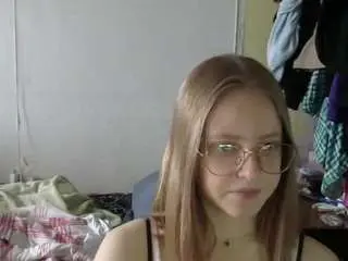 Marlinaja  live sex cam