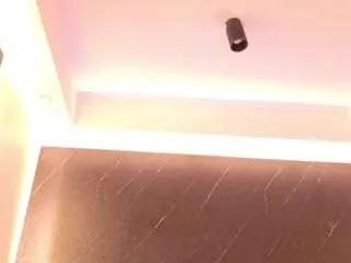 Meegan-red  live sex cam