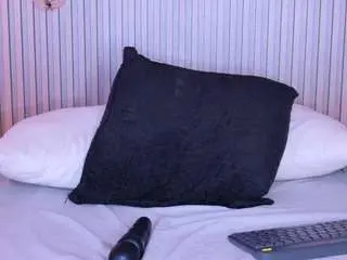 Meegan-red  live sex cam