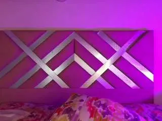Milany-cute  live sex cam