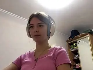 Otilialingerfelter  live sex cam