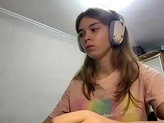 Otilialingerfelter  live sex cam