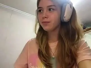 Otilialingerfelter  live sex cam