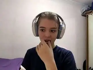 Otilialingerfelter  live sex cam