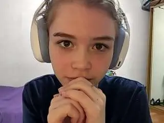 Otilialingerfelter  live sex cam