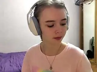 Otilialingerfelter  live sex cam