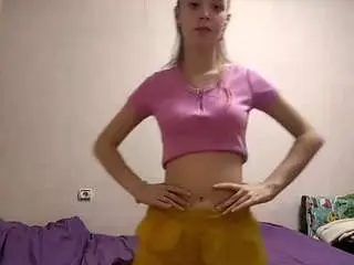 Otilialingerfelter  live sex cam