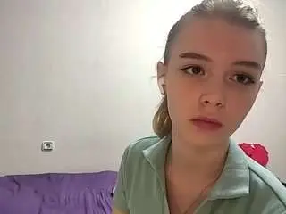Otilialingerfelter  live sex cam