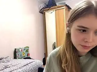 Otilialingerfelter  live sex cam