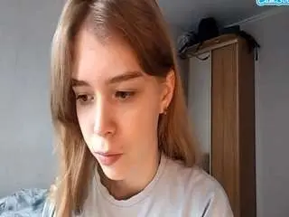 Otilialingerfelter  live sex cam