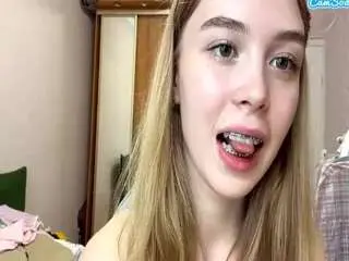 Otilialingerfelter  live sex cam