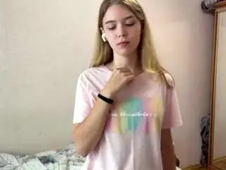 Otilialingerfelter  live sex cam