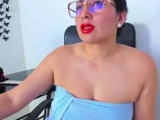 Violettaylor28  live sex cam