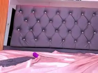 Ammy-vond  live sex cam