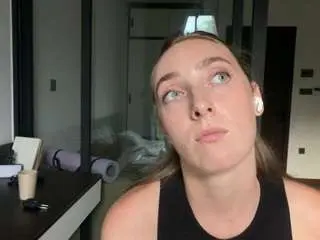 Ildasaab  live sex cam