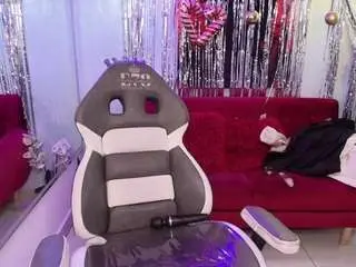 Tammypetit  live sex cam