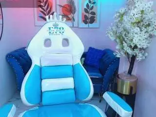 Tammypetit  live sex cam