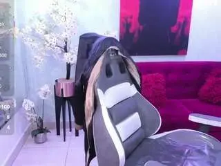 Tammypetit  live sex cam