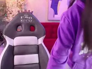 Tammypetit  live sex cam
