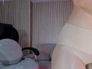 Alessaromero  live sex cam