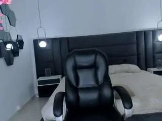 Alessaromero  live sex cam