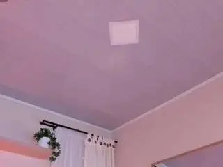 Mara-brooks  live sex cam
