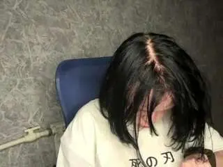 Marnieayars  live sex cam