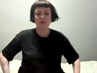 Shalandaselbig  live sex cam