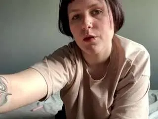 Shalandaselbig  live sex cam
