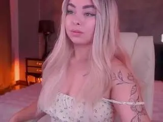 Susiegirll  live sex cam