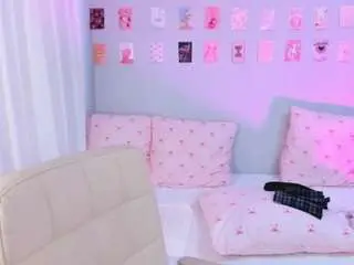 Alexis-james  live sex cam