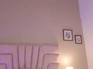 Aprilwatsonn  live sex cam