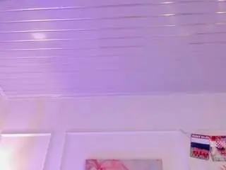 Aprilwatsonn  live sex cam