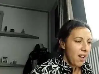 Brenda89  live sex cam