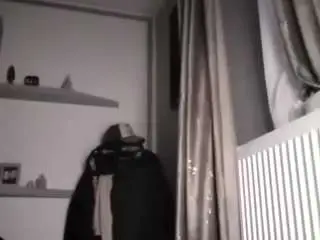 Brenda89  live sex cam