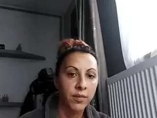 Brenda89  live sex cam