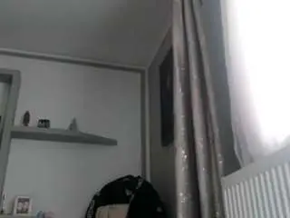 Brenda89  live sex cam