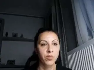 Brenda89  live sex cam