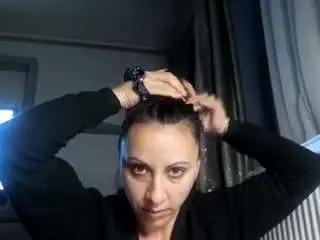 Brenda89  live sex cam